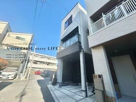 東京都板橋区中丸町