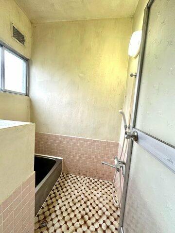 detached 北海道雨竜郡妹背牛町字妹背牛

地図を見る