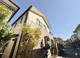 東京都西東京市谷戸町２丁目