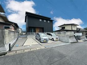 広島県呉市焼山泉ヶ丘１丁目