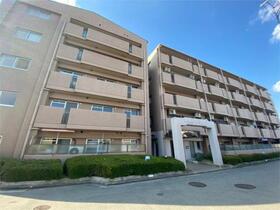 奈良県大和郡山市小泉町
