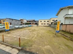 奈良県生駒郡斑鳩町興留３丁目