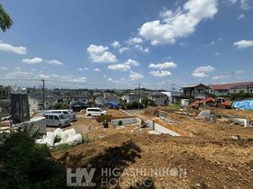 東京都多摩市連光寺３丁目