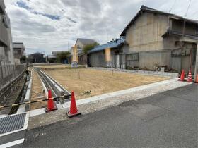 奈良県葛城市南道穗