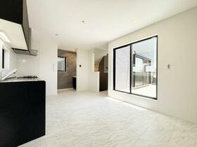 神奈川県藤沢市鵠沼橘２丁目