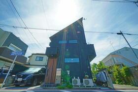 東京都三鷹市牟礼１丁目