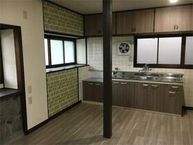 滋賀県大津市穴太１丁目