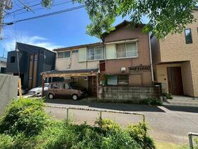 東京都三鷹市深大寺２丁目