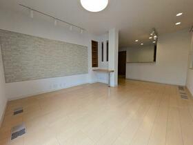 埼玉県さいたま市緑区大間木2丁目