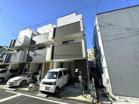 埼玉県川口市西青木２丁目