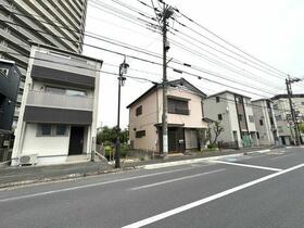 埼玉県川口市元郷２丁目