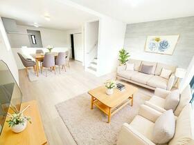 埼玉県さいたま市浦和区瀬ヶ崎５丁目