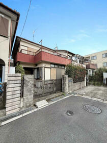 埼玉県三郷市戸ケ崎３丁目