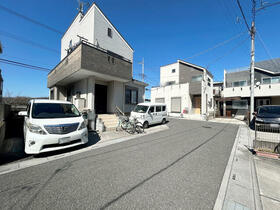 埼玉県吉川市吉川２丁目