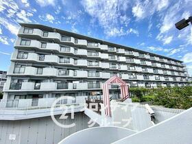サザンヒルズ学園前３番館　中古マンション
