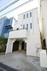 東京都江戸川区鹿骨２丁目