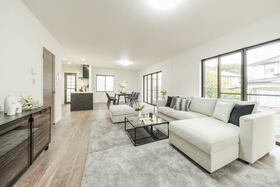 千葉県柏市西原3丁目