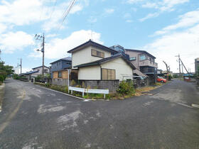 埼玉県吉川市大字川藤
