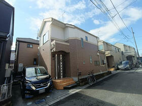 東京都足立区東伊興３丁目