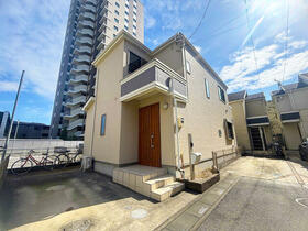 埼玉県越谷市越ヶ谷１丁目