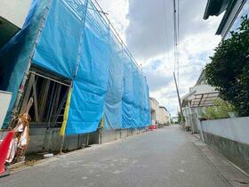 埼玉県越谷市大沢