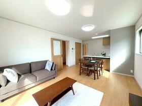 埼玉県上尾市向山２丁目