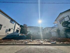 埼玉県さいたま市緑区宮本２丁目