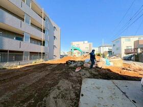 埼玉県さいたま市浦和区仲町４丁目