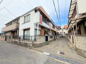 埼玉県さいたま市中央区新中里３丁目