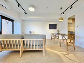 ダイアパレス与野