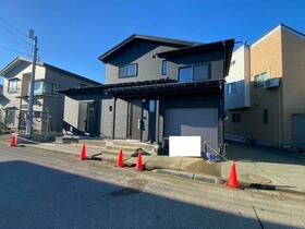 新潟県長岡市豊詰町