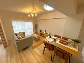 ファミール向山