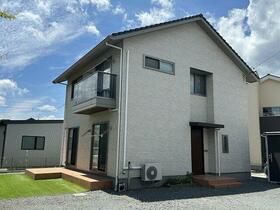 長野県岡谷市長地権現町４丁目