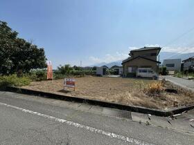 山梨県南アルプス市飯野