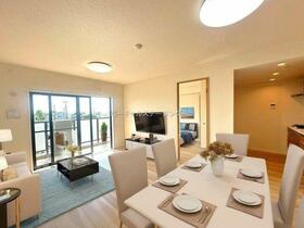 ナイスアーバン鶴ケ谷ヒルズ