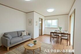 東京都あきる野市草花