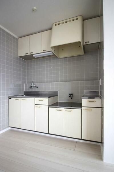 キッチン：キッチン