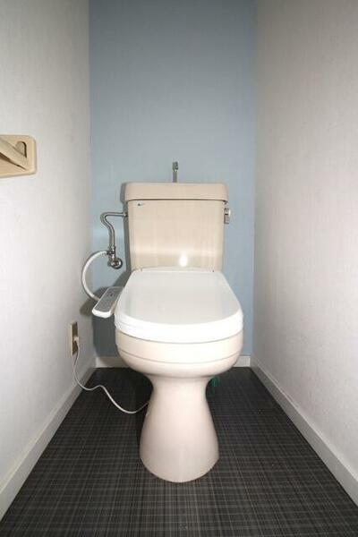 トイレ：トイレ温水洗浄便座