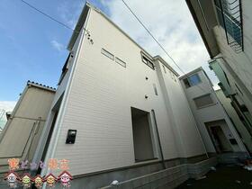 東京都足立区千住緑町３丁目
