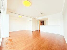 ラクラスガーデン