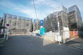 東京都三鷹市上連雀９丁目