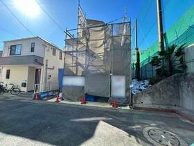 東京都中野区中野１丁目