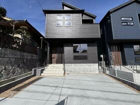 広島県広島市安佐北区亀崎３丁目