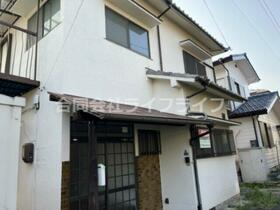 奈良県生駒郡斑鳩町服部１丁目