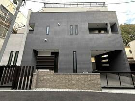 東京都世田谷区北沢１丁目