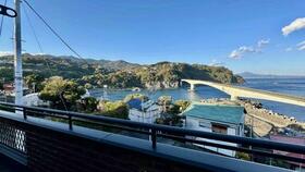 神奈川県足柄下郡真鶴町岩