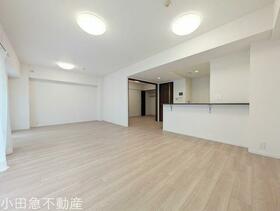 ルピナス鶴川サウスステージ