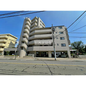 フォレスト国立