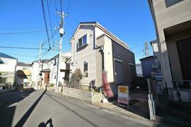 埼玉県新座市畑中３丁目