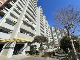 〜　南東向き×穏やかで良好な住環境〜　南永田住宅１−２号棟